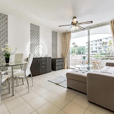 Green Park Studio In Golf Del Sur 2, Vista A La Piscina, En Tenerife Sur *